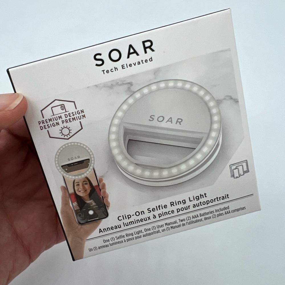 Soar Clip on Selfie Ring Light